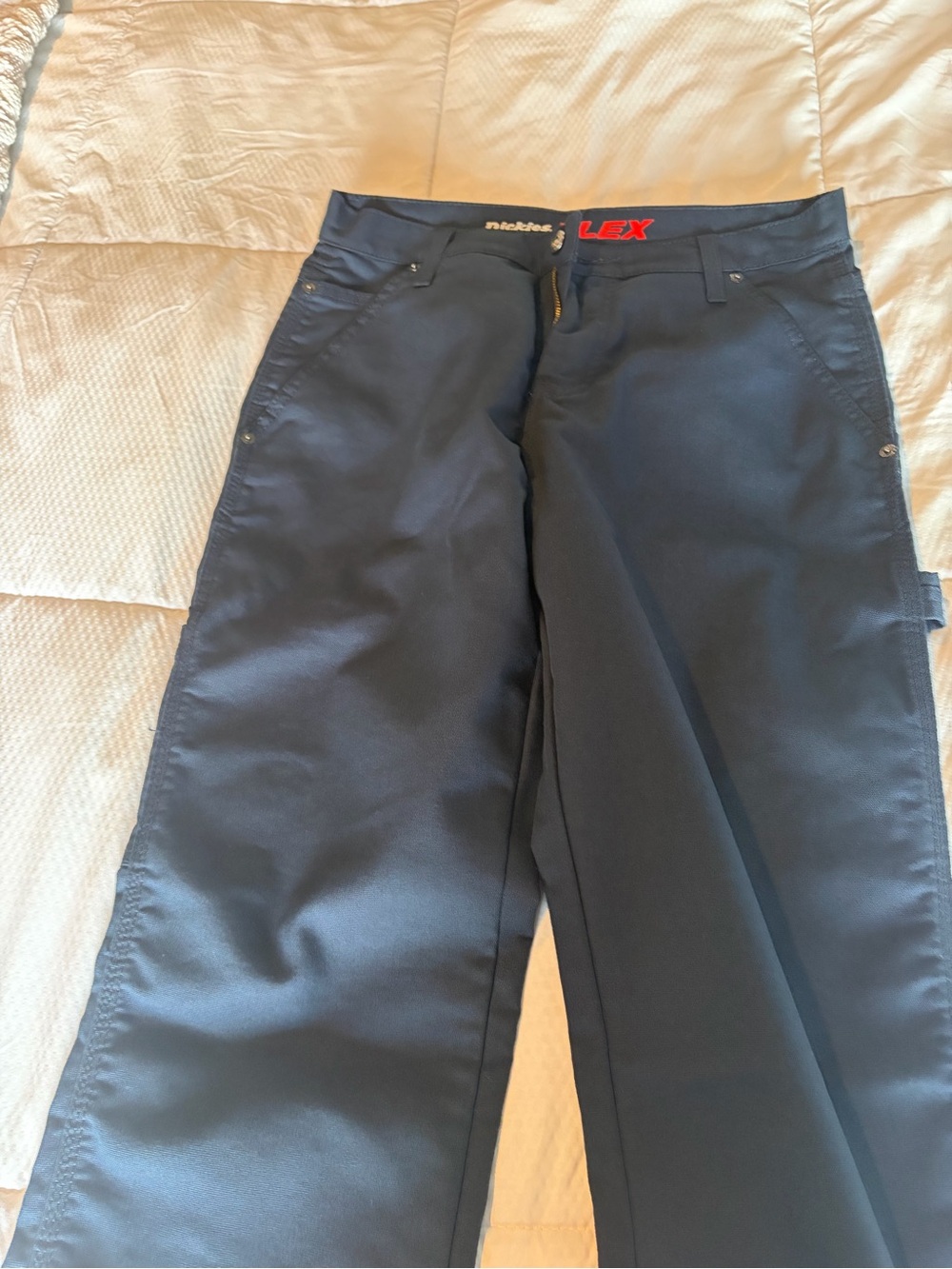 Dickies men’s duck fit carpenter navy work pants.